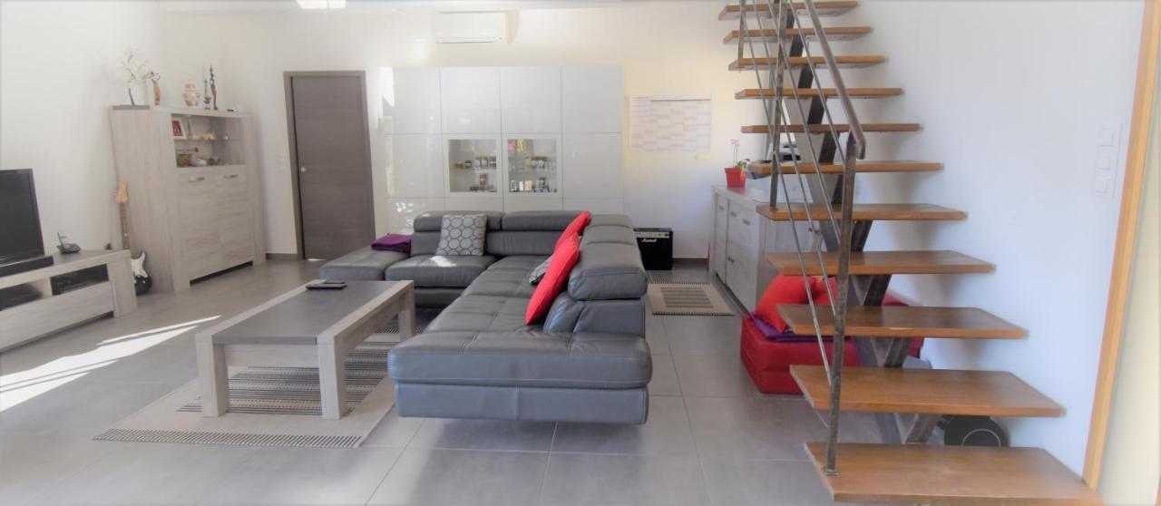 ดา กาซา ดิ กัมปา Villa โอเลตตา ภายนอก รูปภาพ